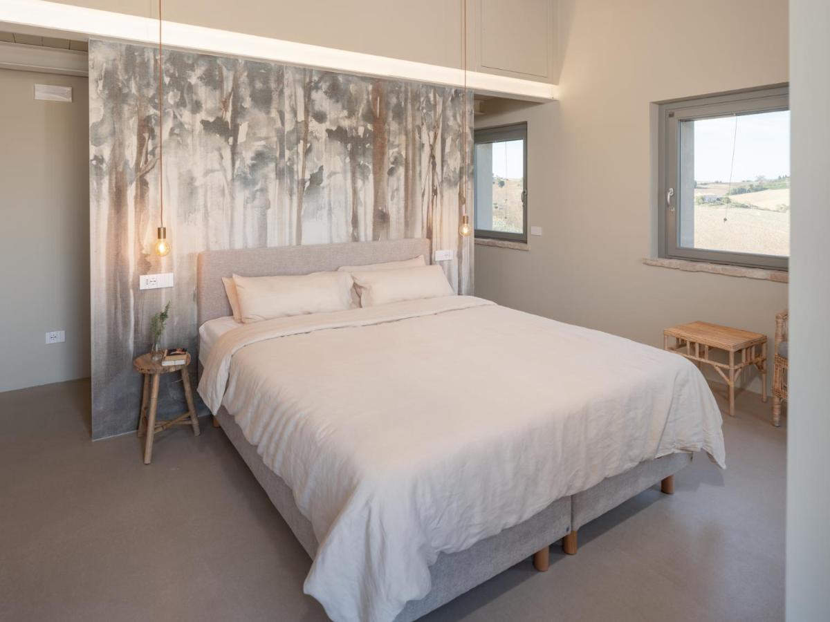 Bed and Breakfast Casale Tre Gelsi Чинголи Экстерьер фото